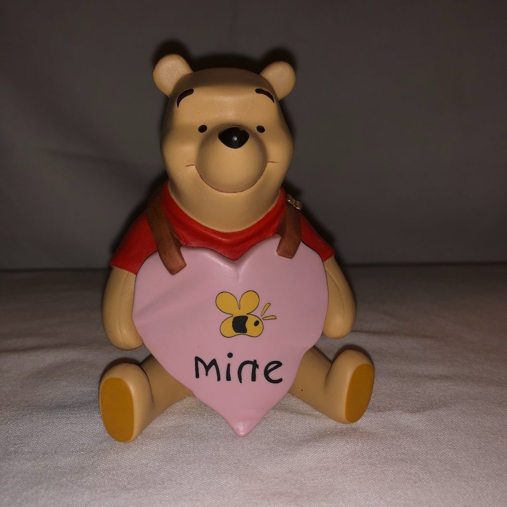 Disney Winnie the Pooh Bee Mine figurine NIB